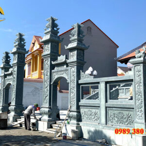 Mẫu cổng đá đẹp TP. Cần Thơ bằng đá xanh tự nhiên nguyên khối