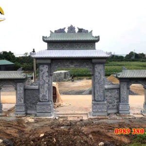 Mẫu cổng đá đẹp Quảng Ninh bằng đá xanh tự nhiên, chạm khắc tinh xảo